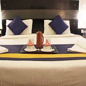 https://oyo-605-hotel-camria.top-gurgaonhotels.com